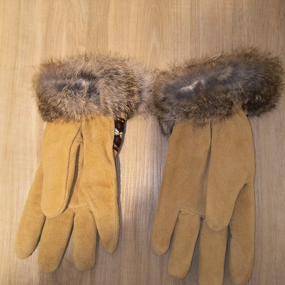 Hides in Hand Real Suede and Fur Gloves - Picture 2 of 3